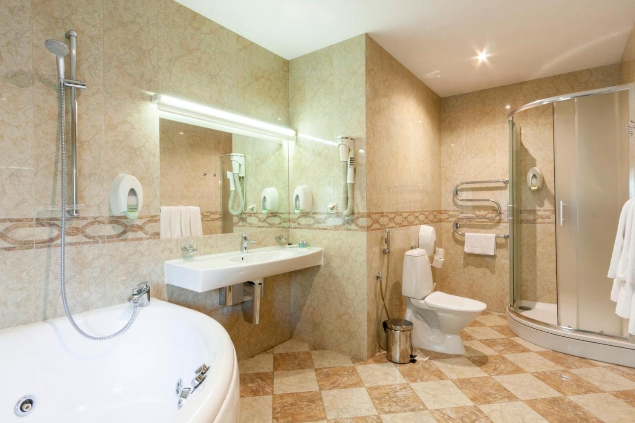 Story Inn Self Check-In Hotel Вильнюс Экстерьер фото
