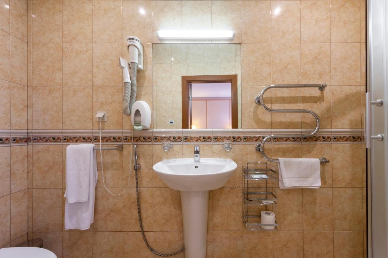 Story Inn Self Check-In Hotel Вильнюс Экстерьер фото